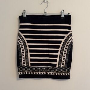 Dynamite Black and Cream Patterned Pencil Skirt